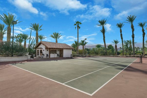 Exterior, Tennis Courts