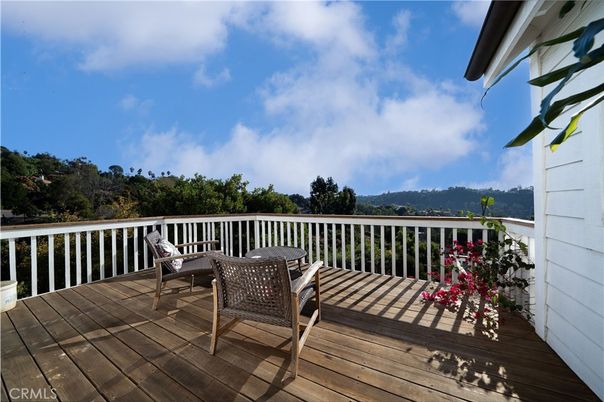 Exterior, Wood Texture Flooring