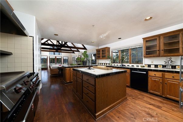 Dining room, Interior, Kitchen, Recessed Lighting, Tile Countertops, Wood Texture Flooring
