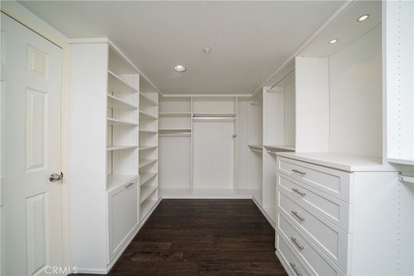 Interior, Recessed Lighting, Walk-in Closets, Wood Texture Flooring