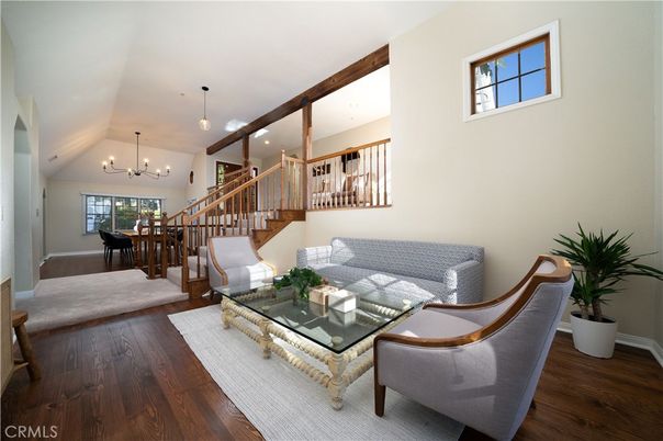 Chandelier, Dining room, Interior, Living room, Pendant Lights, Wood Texture Flooring
