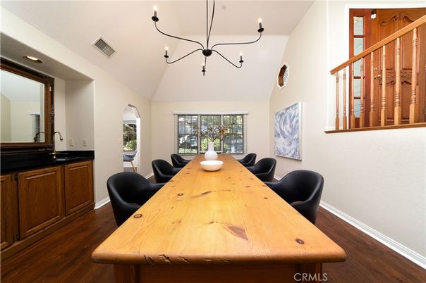 Chandelier, Dining room, Interior, Recessed Lighting, Wood Texture Flooring