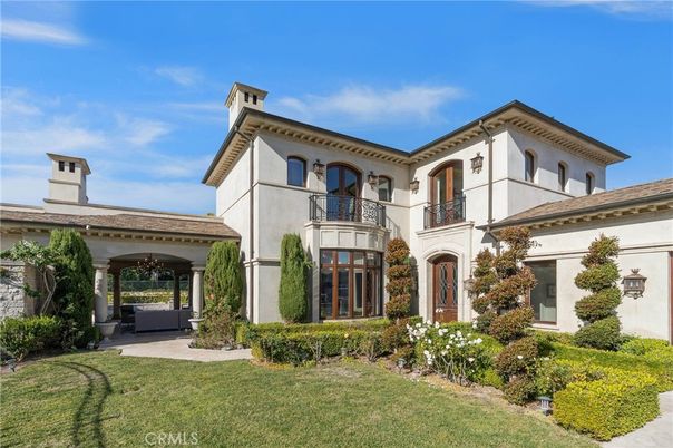 Backyard, Exterior, Facade, Mediterranean