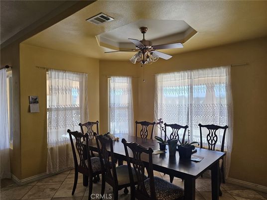 Dining room, Interior