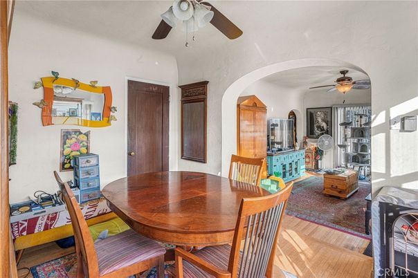 Dining room, Interior