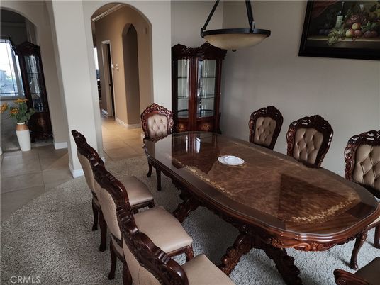 Dining room, Interior