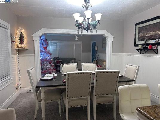 Chandelier, Dining room, Interior
