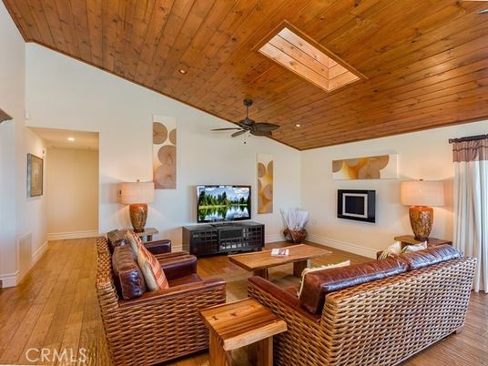 Interior, Living room, Recessed Lighting, Wooden Ceilings, Wood Texture Flooring