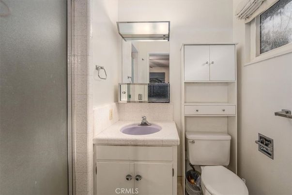 Bathroom, Interior, Tile Countertops