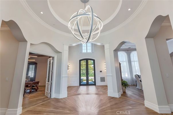 Chandelier, Interior, Pendant Lights, Recessed Lighting, Wood Texture Flooring