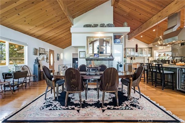 Dining room, Interior, Kitchen, Recessed Lighting, Wooden Beams, Wooden Ceilings, Wood Texture Flooring