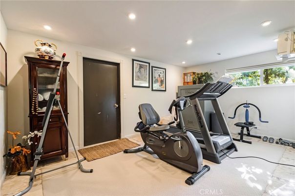 Fitness Equipment, Interior, Recessed Lighting