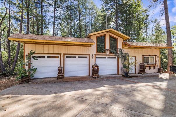 Attached, Detached Garage, Exterior, Facade, Split Level