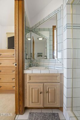 Bathroom, Interior, Tile Countertops