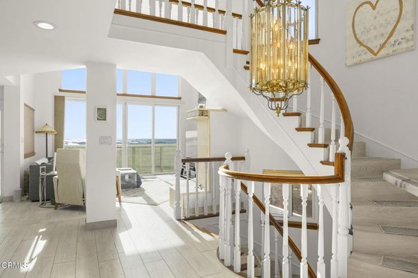 Chandelier, Interior, Recessed Lighting, Wood Texture Flooring