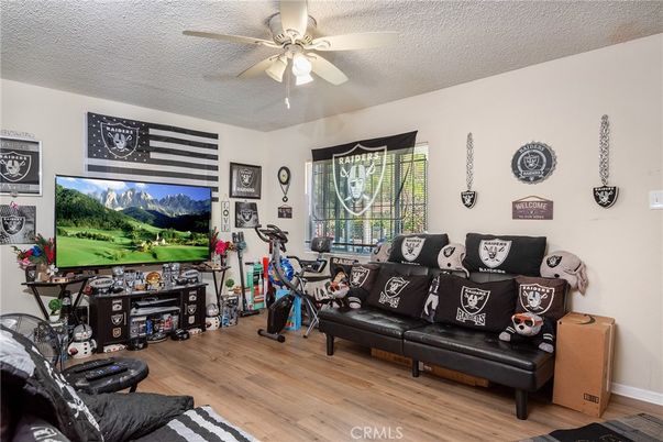 Fitness Equipment, Interior, Living room, Wood Texture Flooring