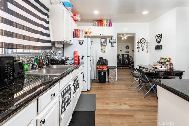 Dining room, Interior, Kitchen, Recessed Lighting, Wood Texture Flooring