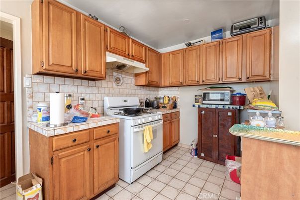 Interior, Kitchen, Tile Countertops