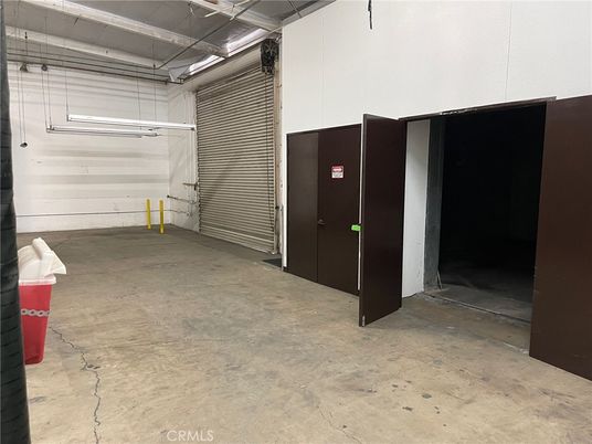 Elevator, Interior