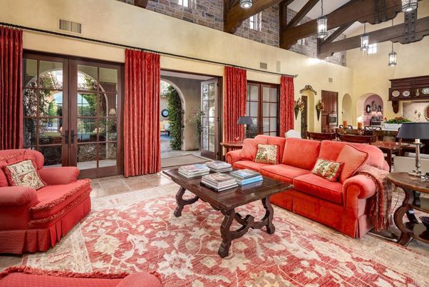 Dining room, Interior, Living room, Pendant Lights, Wooden Beams