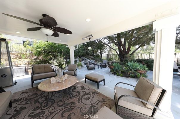 Exterior, Recessed Lighting