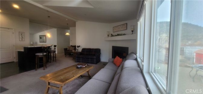 Fireplace, Interior, Living room, Pendant Lights, Recessed Lighting