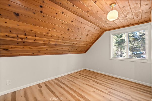 Empty room, Interior, Wooden Ceilings, Wood Texture Flooring