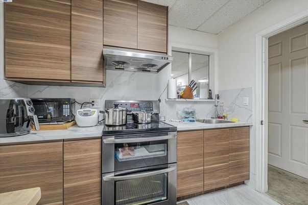 Interior, Kitchen, Marble Walls