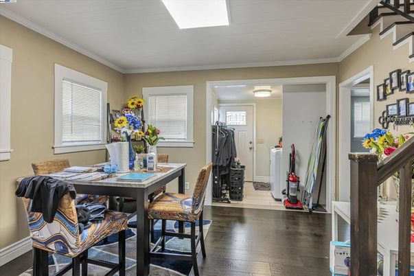 Dining room, Interior, Wood Texture Flooring