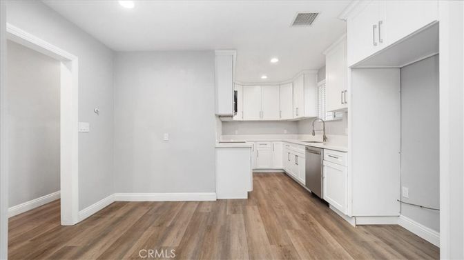 Interior, Kitchen, Recessed Lighting, Wood Texture Flooring