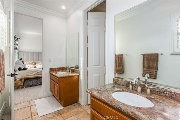 Bathroom, Bedroom, Interior, Recessed Lighting