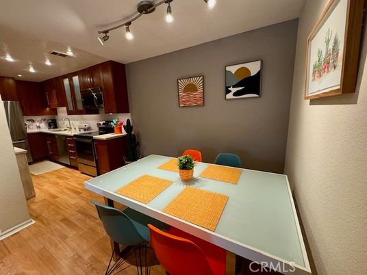 Dining room, Interior, Kitchen, Recessed Lighting, Wood Texture Flooring