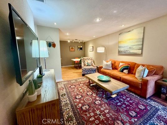 Interior, Living room, Pendant Lights, Recessed Lighting, Wood Texture Flooring