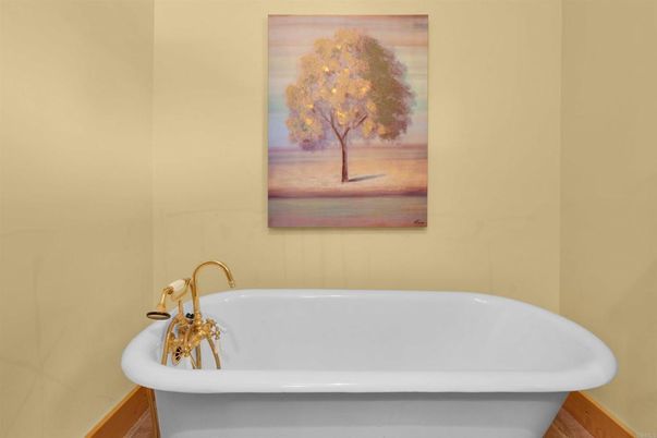 Bathroom, Free Standing Baths, Interior