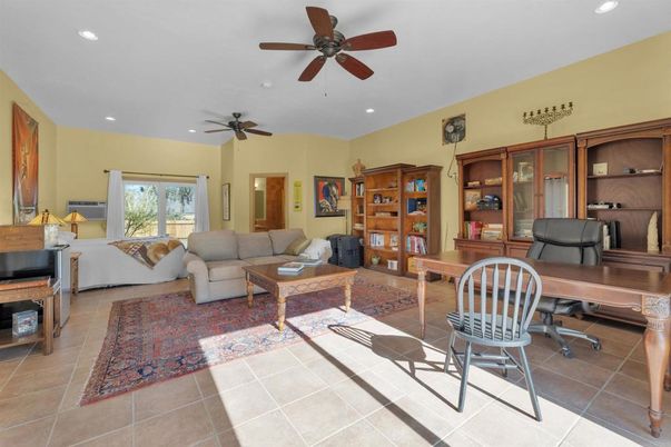 Home Office, Interior, Living room, Recessed Lighting