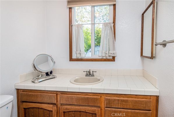 Bathroom, Interior, Tile Countertops
