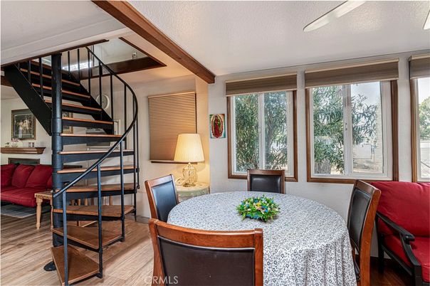 Dining room, Interior, Wood Texture Flooring