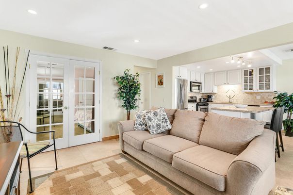 Interior, Kitchen, Living room, Recessed Lighting, Stainless Steel Appliances