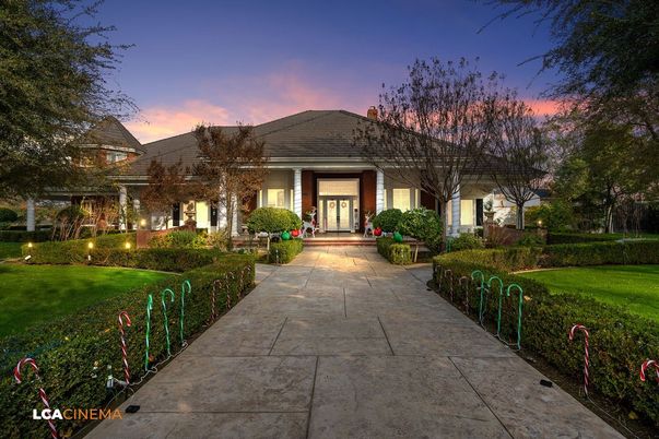 Backyard, Exterior, Facade, French Provincial