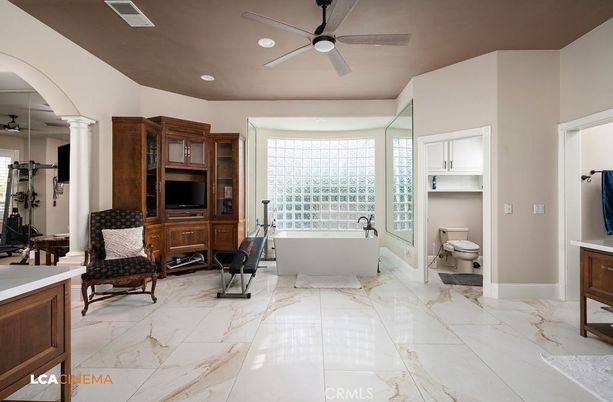 Bathroom, Free Standing Baths, Interior, Marble, Recessed Lighting