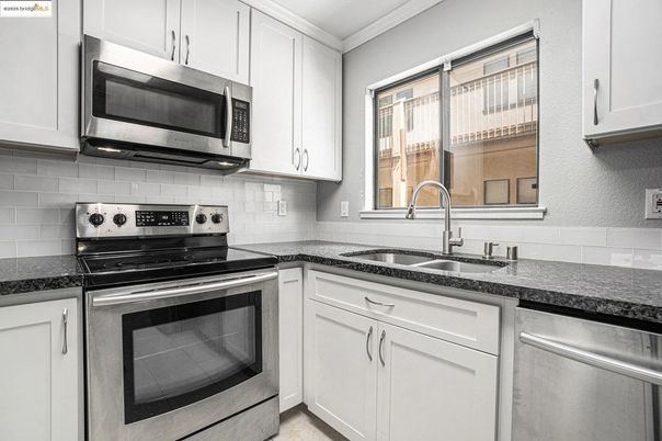 Interior, Kitchen, Stainless Steel Appliances