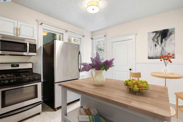 Interior, Kitchen, Stainless Steel Appliances