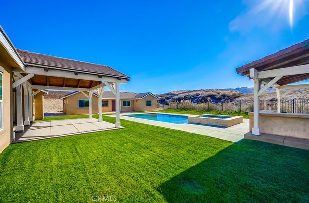 Backyard, Exterior, Pool