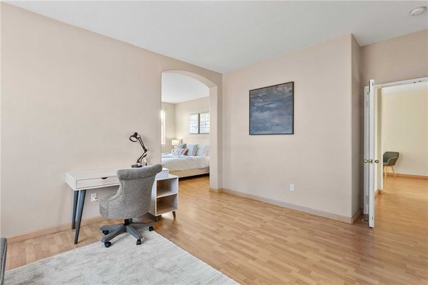 Bedroom, Home Office, Interior, Wood Texture Flooring