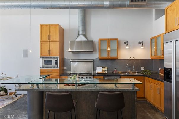Interior, Kitchen, Pendant Lights, Stainless Steel Appliances