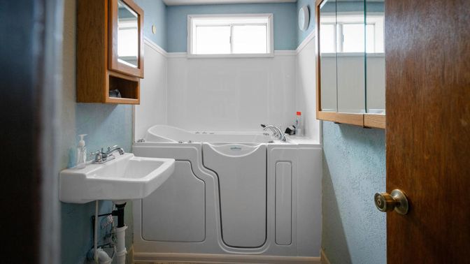 Interior, Washer