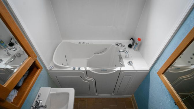 Bathroom, Interior