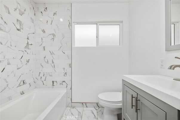 Bathroom, Interior, Marble, Marble Walls