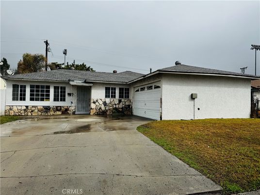 Attached, Backyard, Exterior, Facade, Ranch