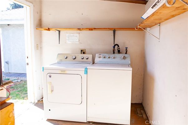 Interior, Utility Closets, Washer